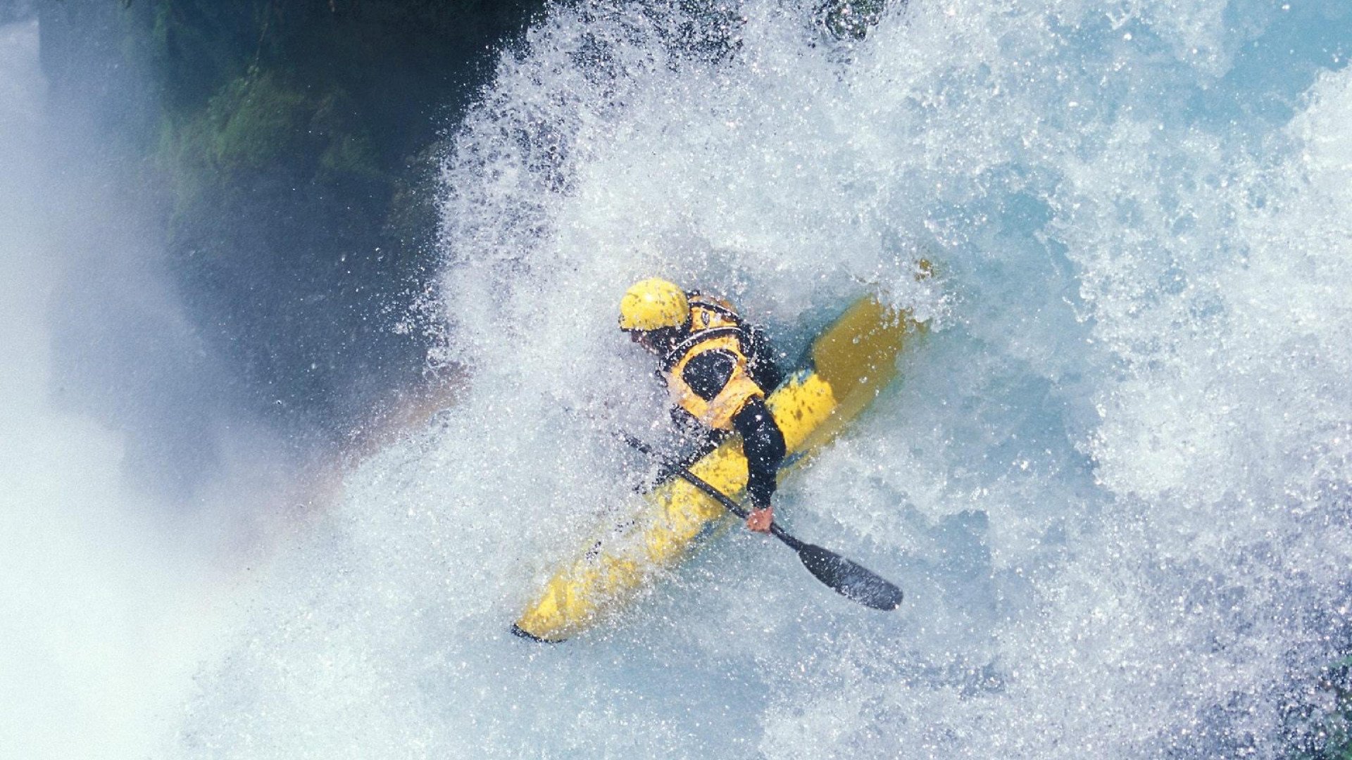 青少年足球比赛采用智能化设备，实现全场实时数据分析，青少年足球实战智慧电子版